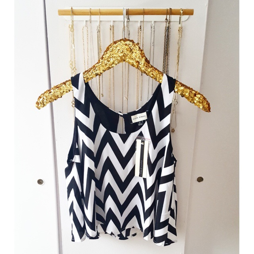 Chevron crop top size small